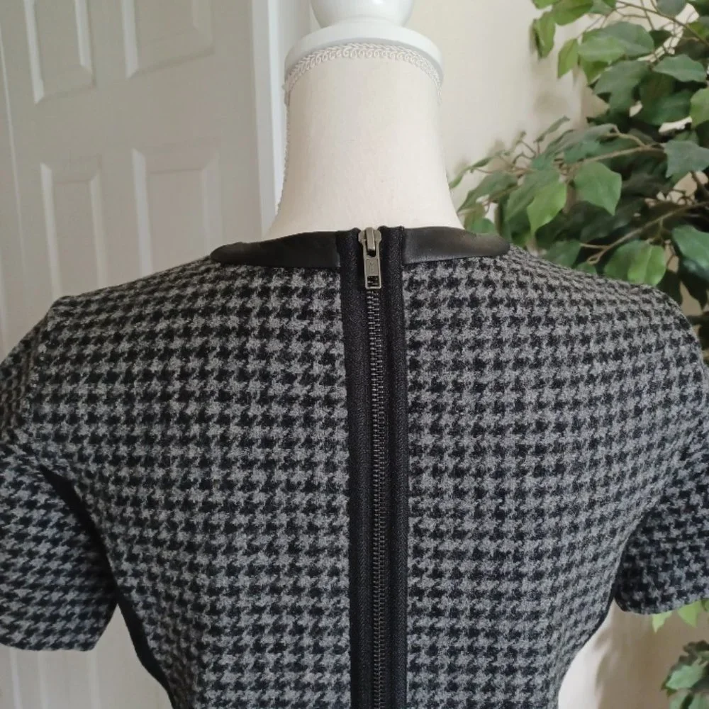 LIKE NEW! J. Crew Black & Gray Wool Houndstooth Side Panel Dress Size 4